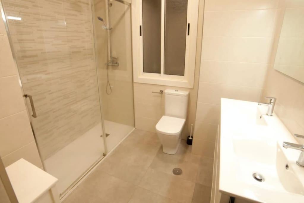 Piso Lujo En Gran Via Con Garaje Apartment Vigo Ngoại thất bức ảnh