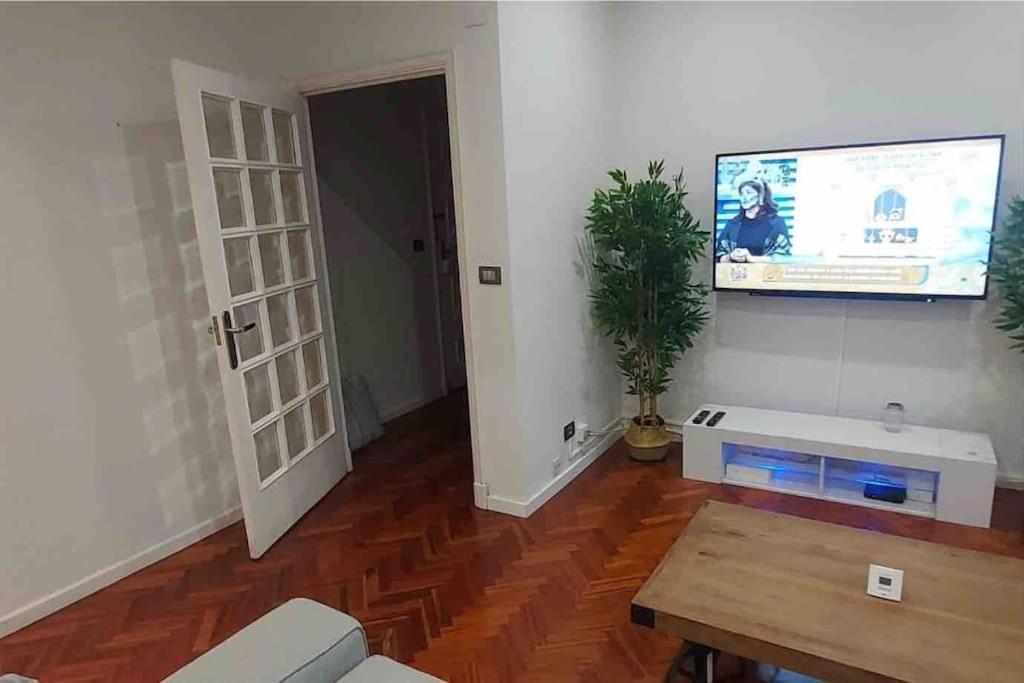 Piso Lujo En Gran Via Con Garaje Apartment Vigo Ngoại thất bức ảnh