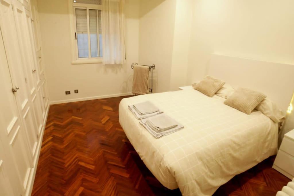 Piso Lujo En Gran Via Con Garaje Apartment Vigo Ngoại thất bức ảnh